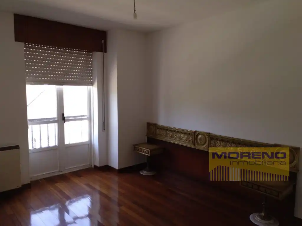 Flat for sale in Triacastela
