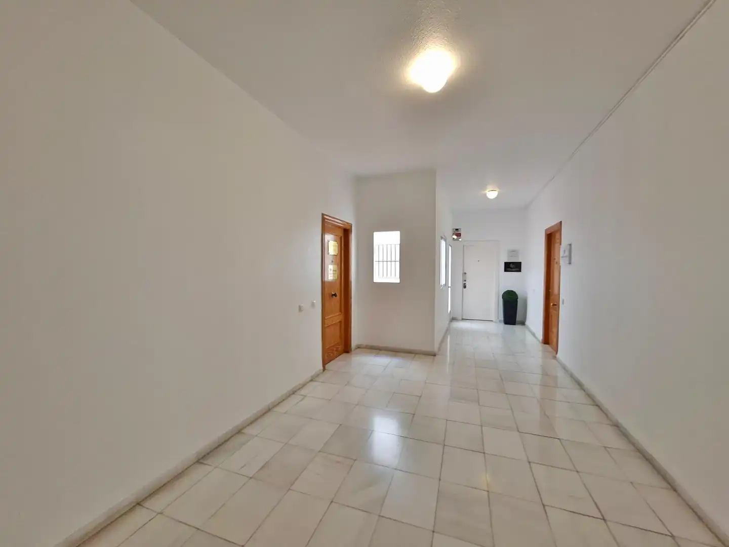 Commercial properties for sale in Roquetas de Mar