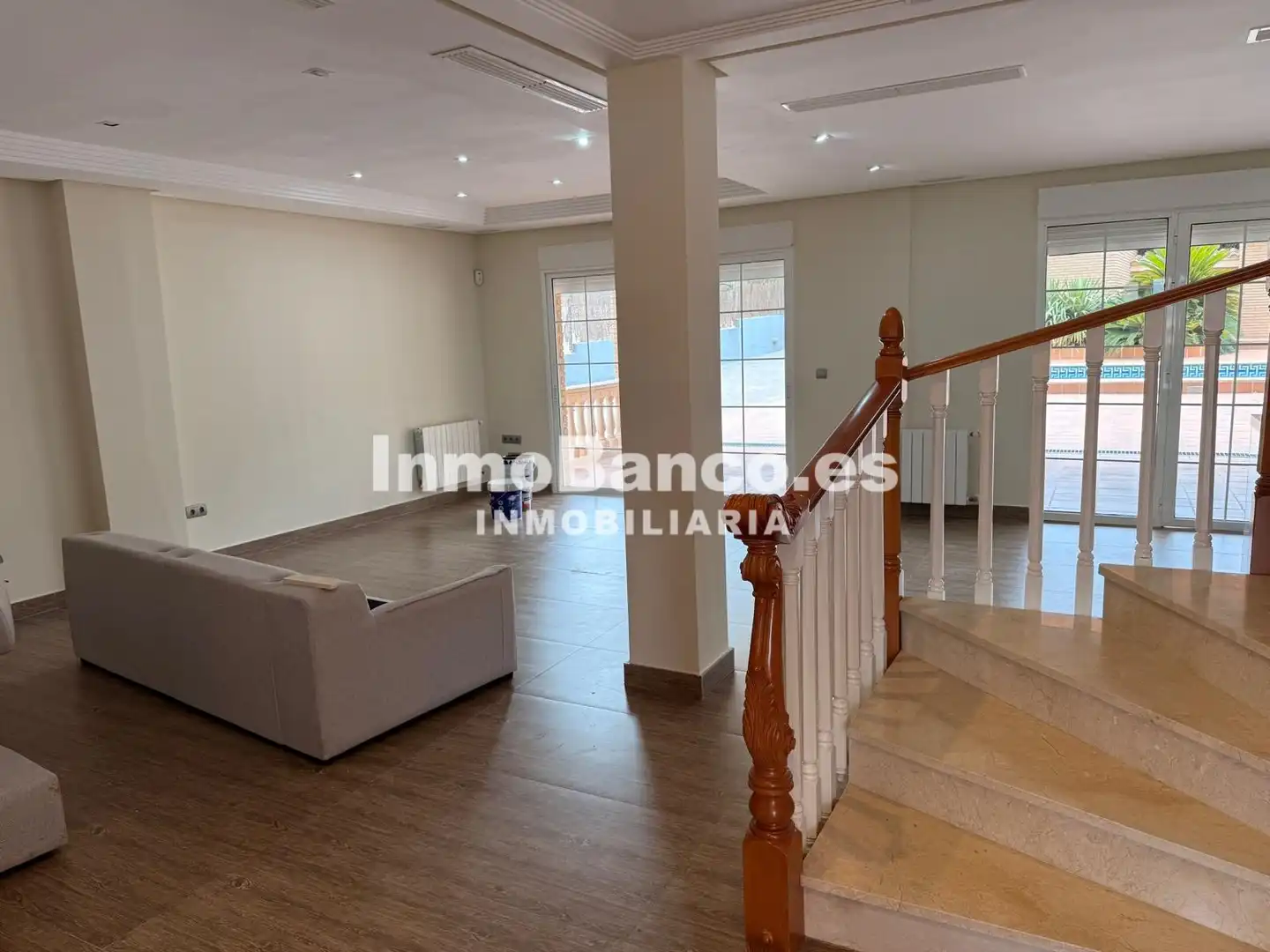 Villa mit Pool zum Verkauf in Avenida del Rio Turia 587, imagen 20