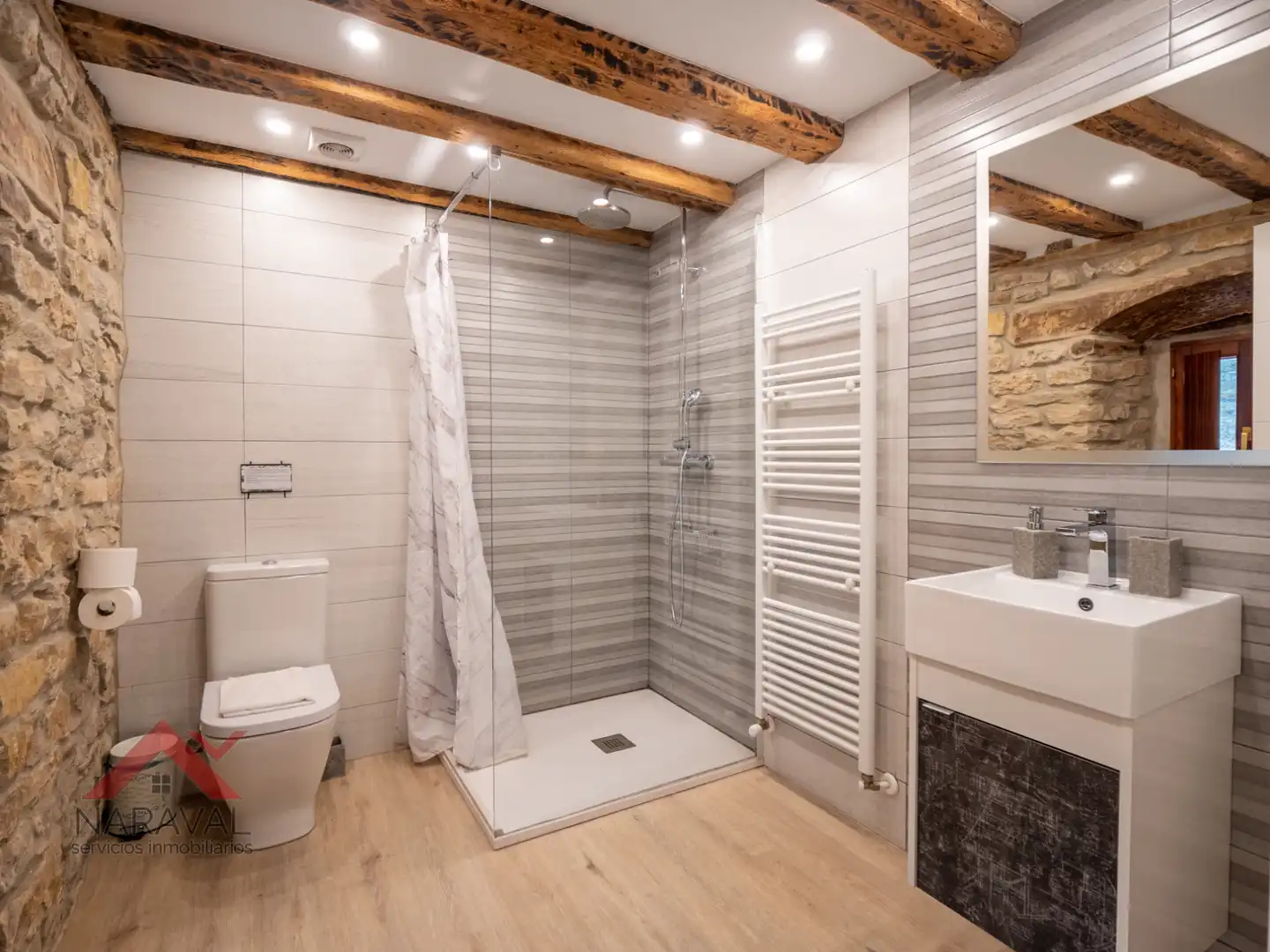 Bany de Casa o xalet en venda en Valdegovia / Gaubea amb Calefacció, Jardí privat i Terrassa