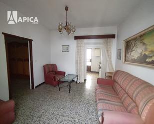 Sala d'estar de Casa o xalet en venda en Los Barrios amb Terrassa