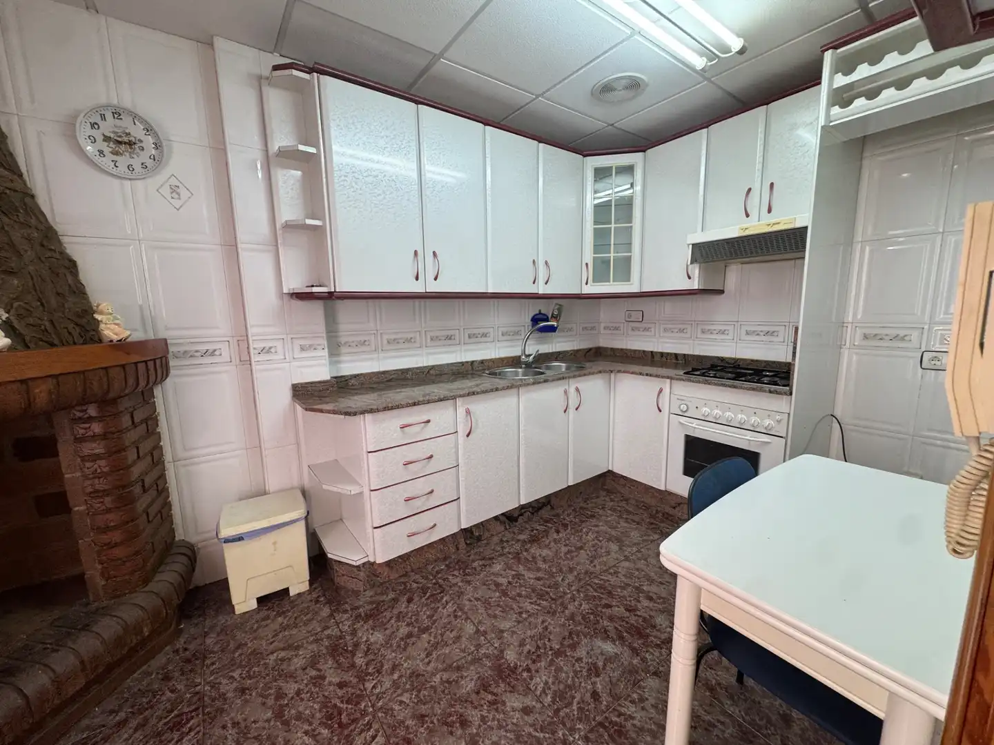 Kitchen of Flat for sale in Cehegín  with Air Conditioner, Terrace and Storage room