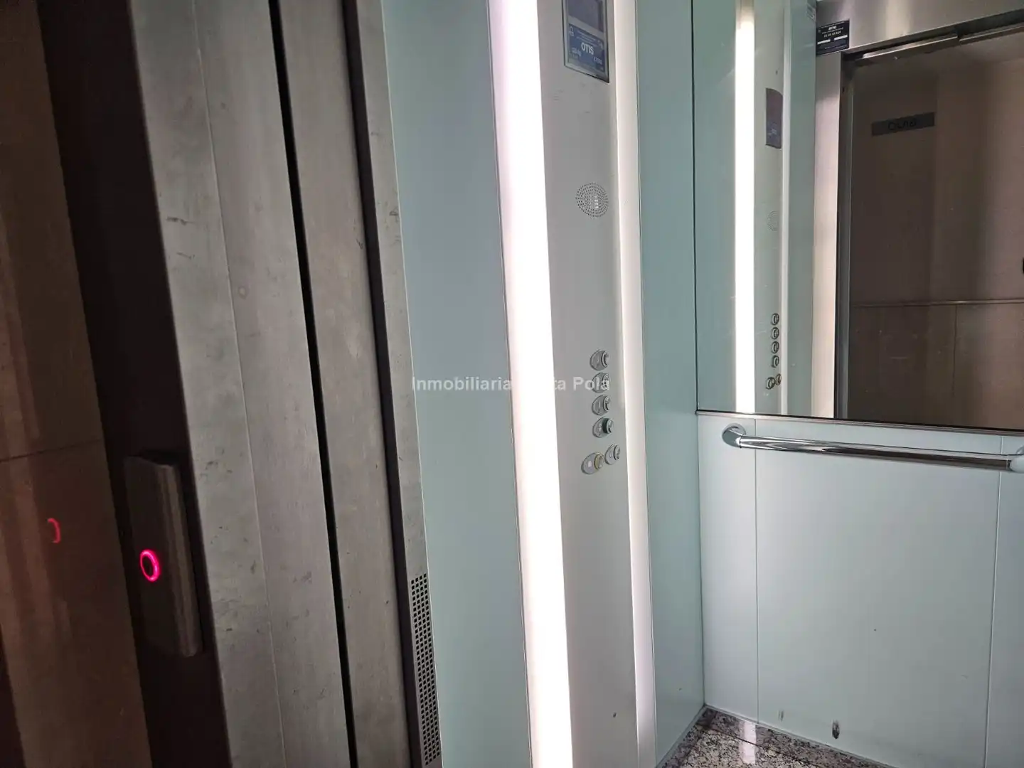 Badezimmer von Dachboden zum Verkauf in Santa Pola mit Klimaanlage, Heizung und Terrasse