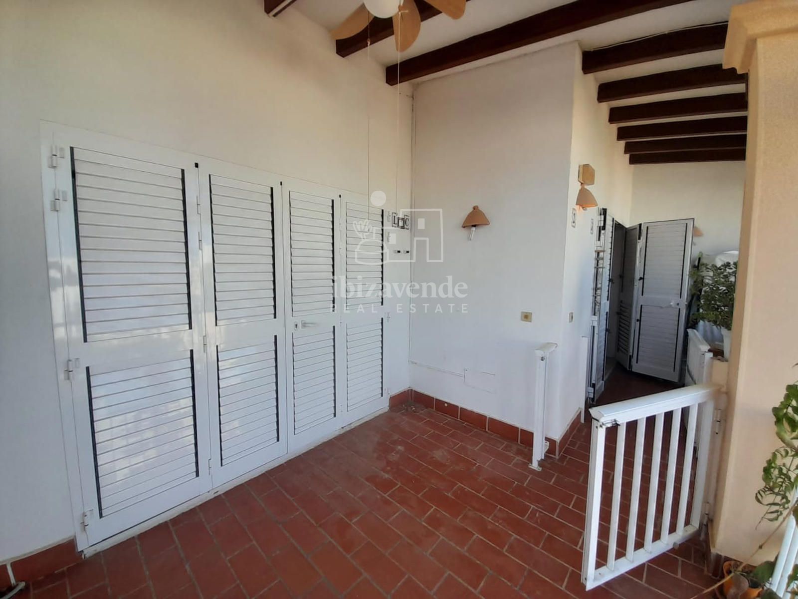 Piso en venta en Santa Eulària des Riu con Aire acondicionado, Calefacción y Terraza