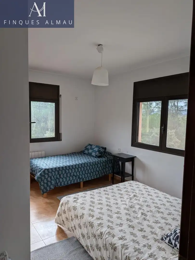Habitación de Finca rústica en venta en Sant Llorenç d'Hortons con Terraza