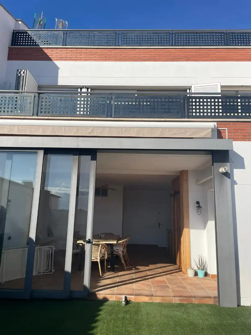 Terrassa de Casa adosada en venda en La Nou de Gaià amb Jardí privat, Terrassa i Piscina
