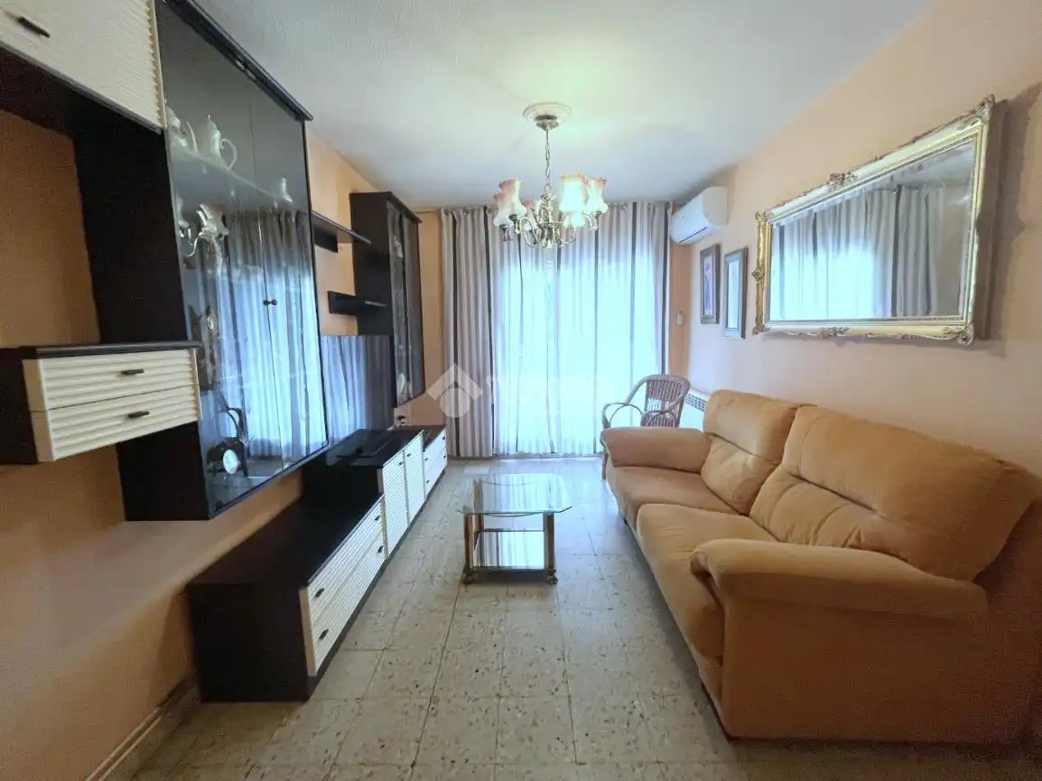 Sala d'estar de Pis en venda en Leganés amb Calefacció i Terrassa