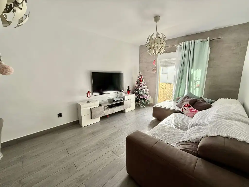 Wohnzimmer von Maisonette zum Verkauf in Cádiz mit Balkon
