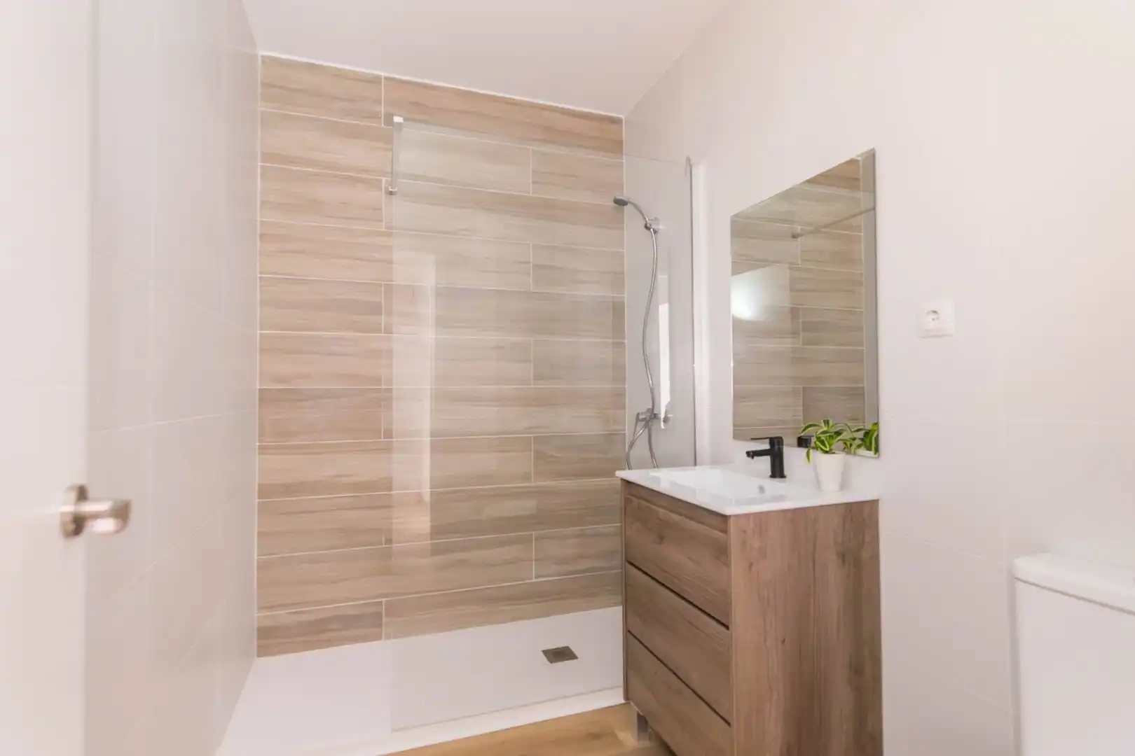 Badezimmer von Wohnung zum Verkauf in Murcia mit Terrasse, Balkon und Alarm