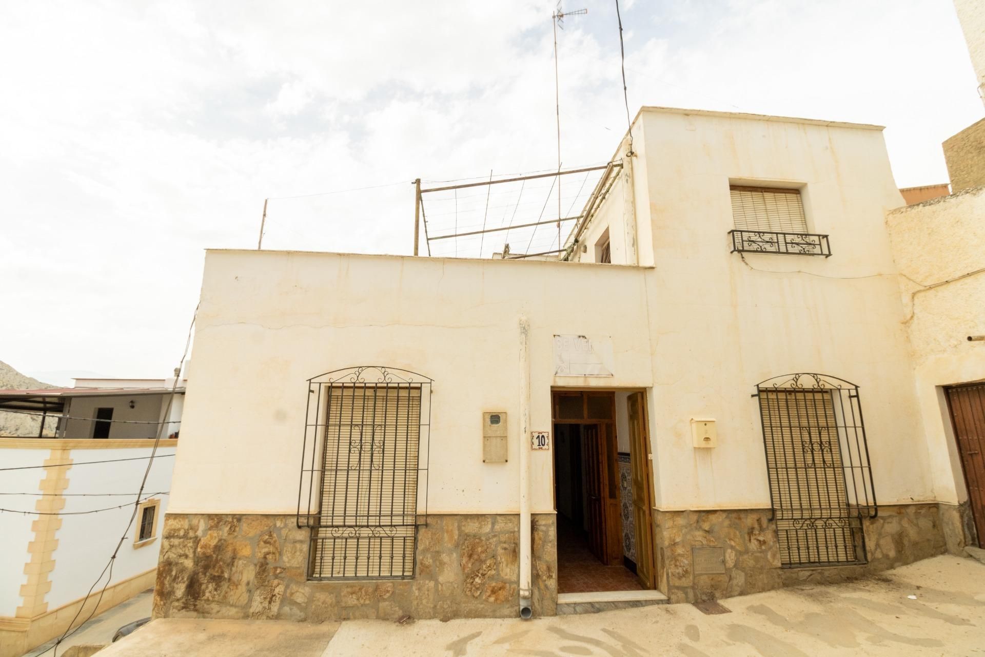 Vista exterior de Casa o xalet en venda en Alhabia amb Terrassa, Traster i Balcó