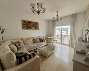 Living room of Flat for sale in Monda  with Terrace, Furnished and Oven