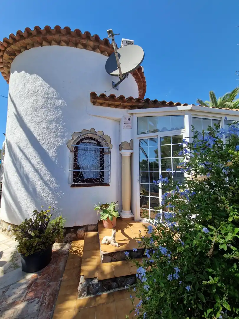 Houses for sale in Mont-roig del Camp  with Heating, Private garden and Storage room