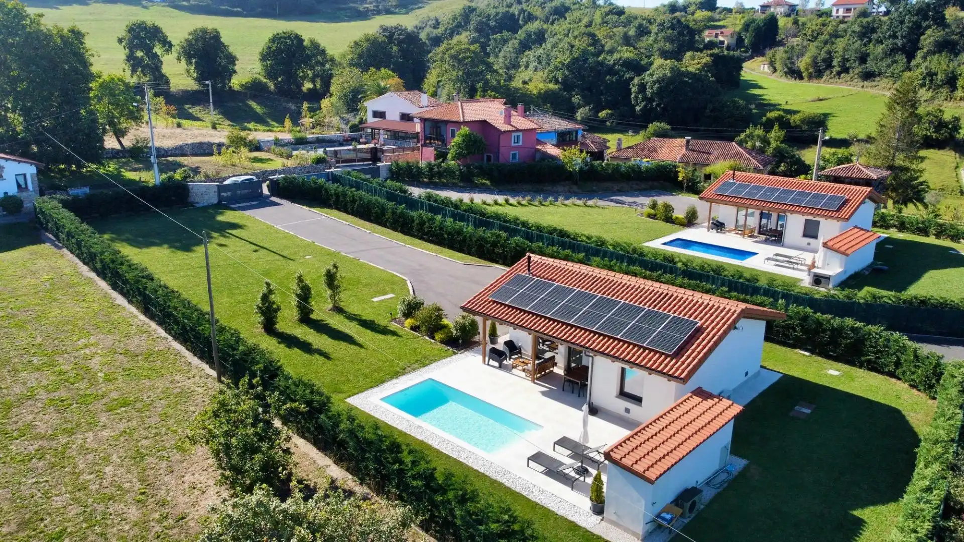 Casa amb piscina en venda a SOTO