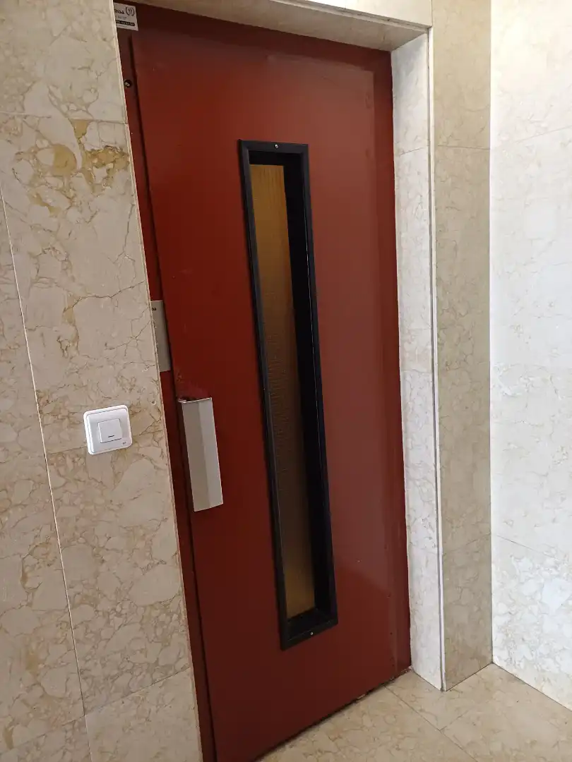 Wohnung mit Aufzug zum Verkauf in Avinguda Santa Bàrbara, imagen 3