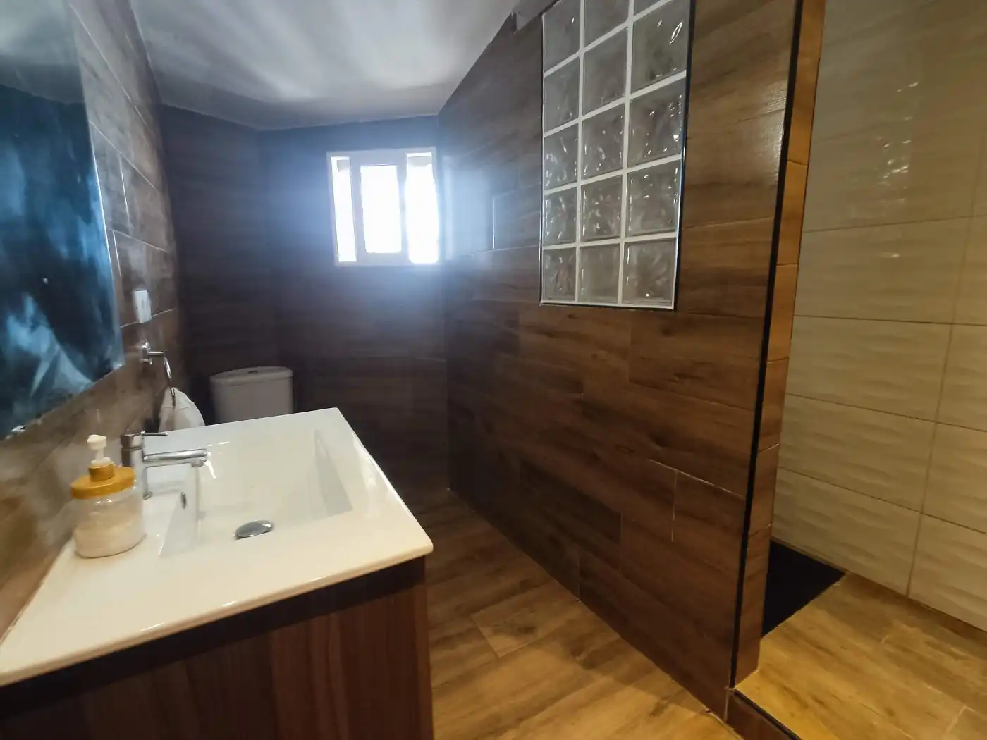 Badezimmer von Haus oder Chalet zum Verkauf in Vandellòs i l'Hospitalet de l'Infant mit Klimaanlage, Terrasse und Abstellraum