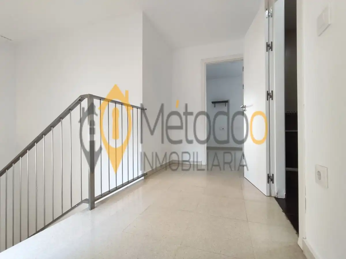 Casa adosada en venta en La Rinconada con Aire acondicionado, Terraza y Trastero