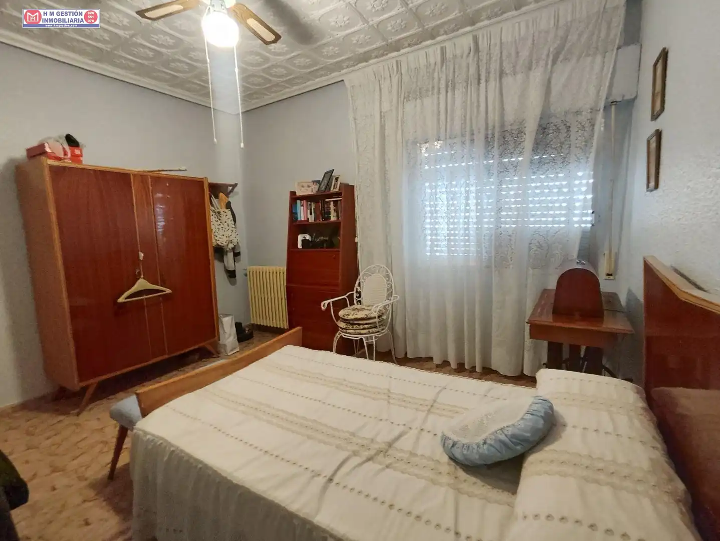 Habitación de Casa o chalet en venta en Alcázar de San Juan con Aire acondicionado, Calefacción y Piscina
