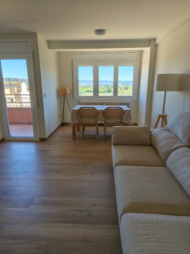 Comedor de Piso en venta en Fraga con Aire acondicionado, Terraza y Amueblado