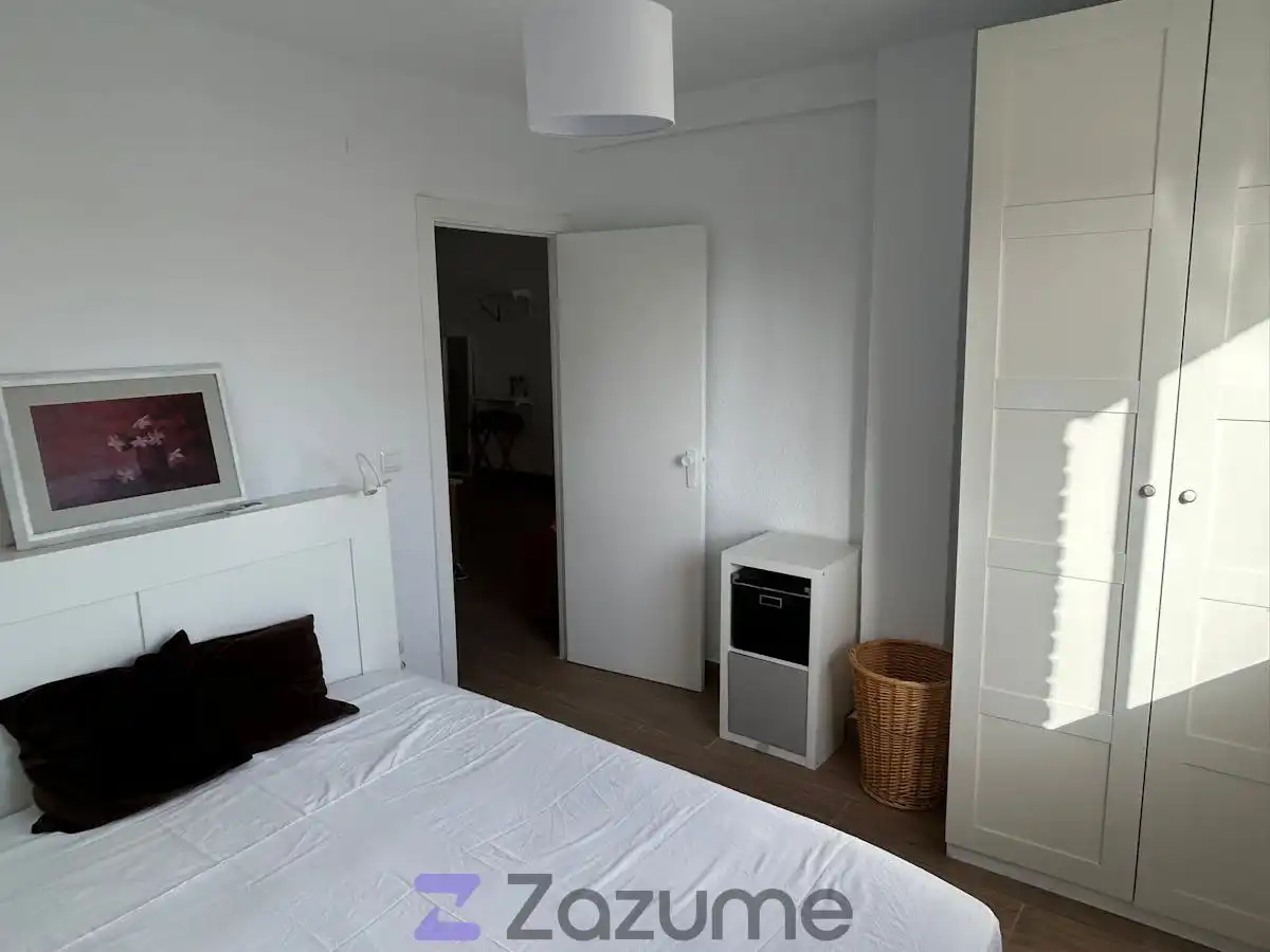 Habitación de Piso de alquiler en Málaga con Aire acondicionado, Calefacción y Parquet