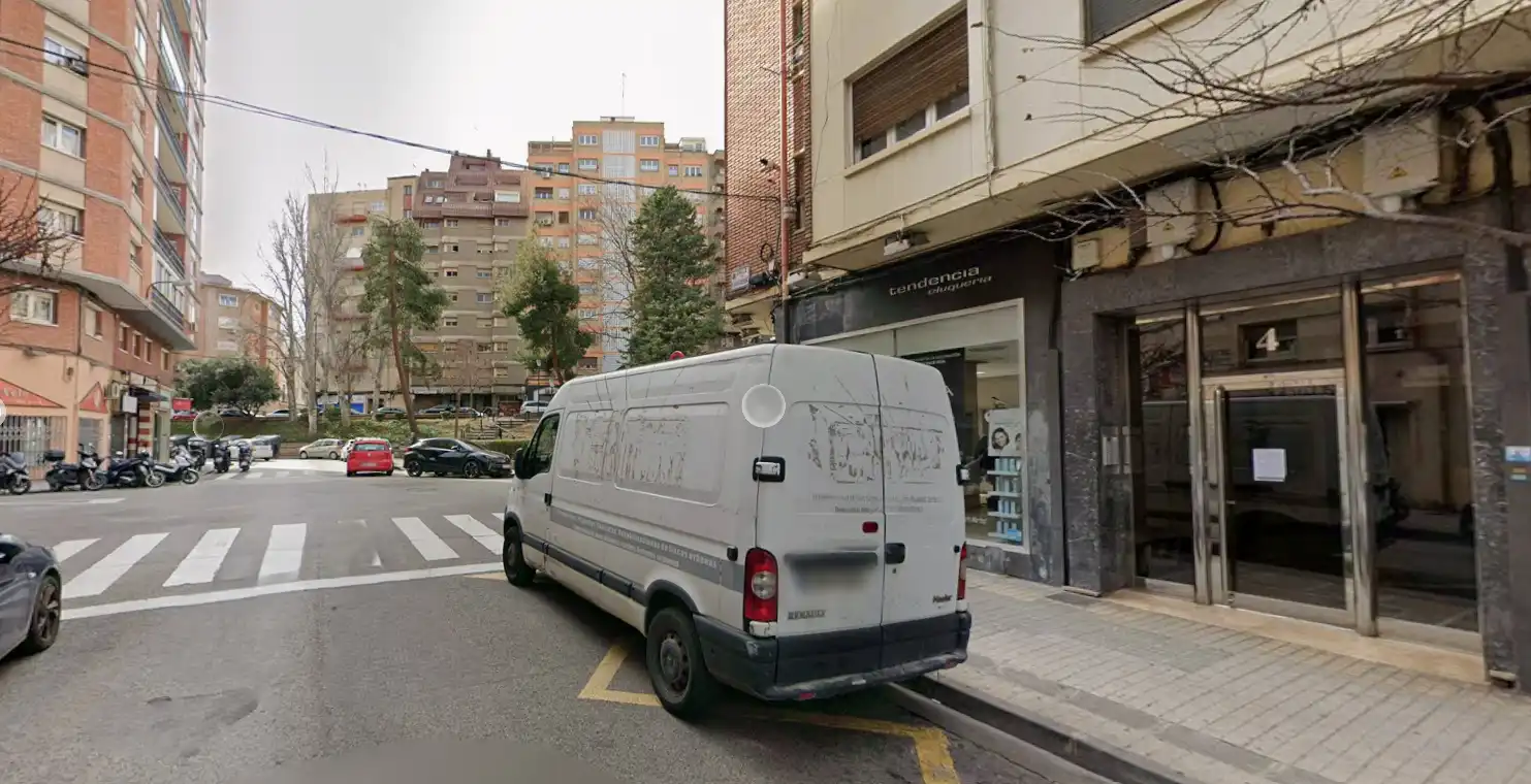 Vista exterior de Casa o chalet en venta en Zaragoza