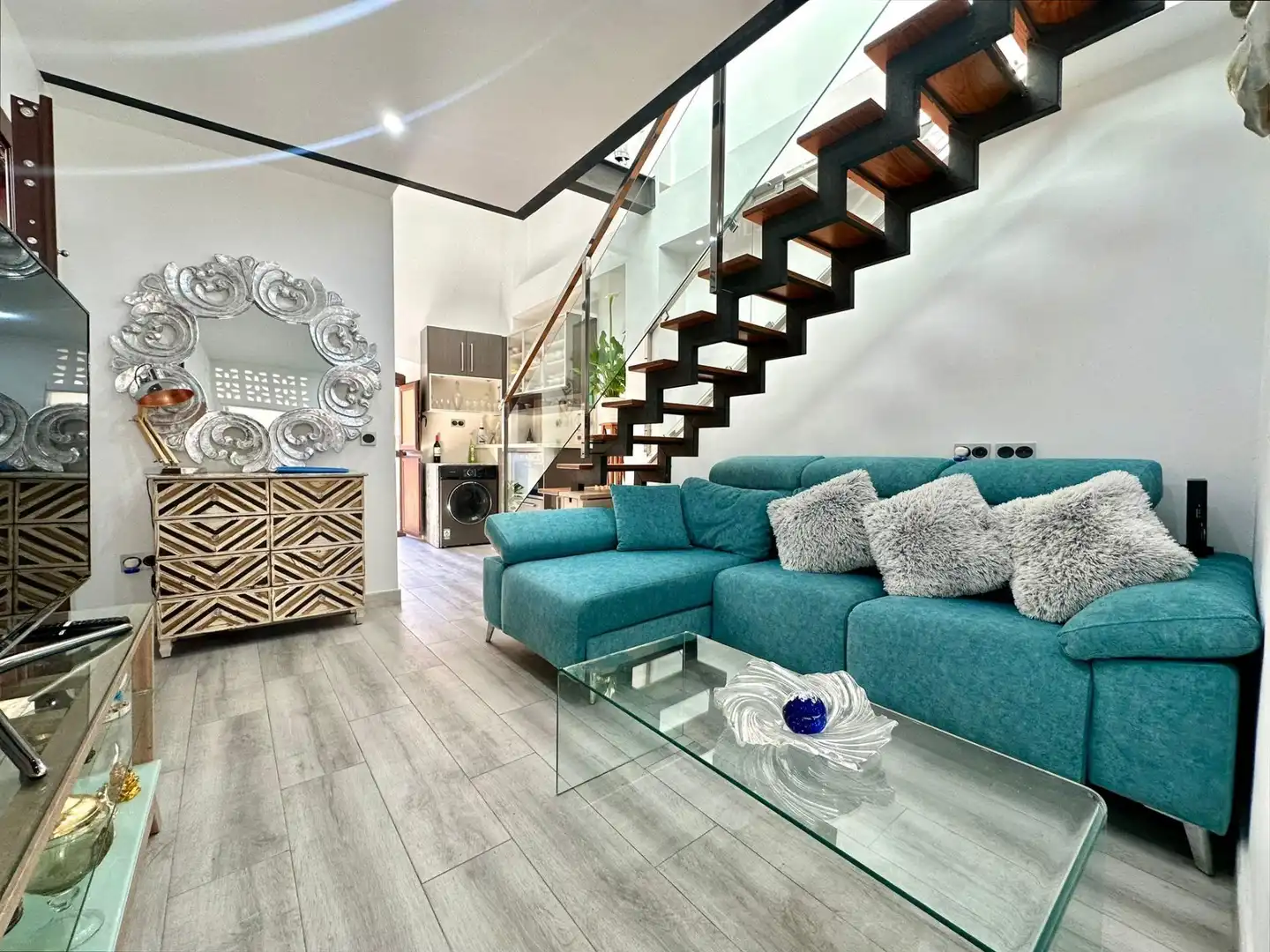 Sala de estar de Piso en venta en  Almería Capital con Terraza