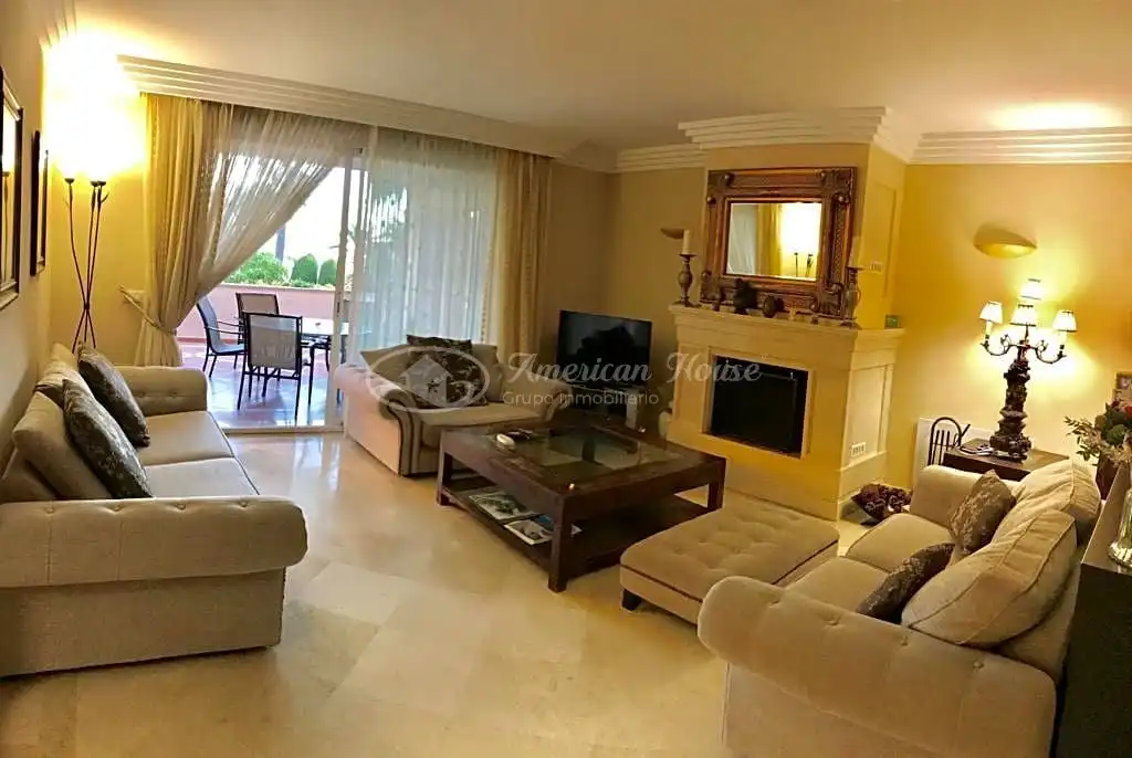 Living room of Apartments for sale in Vélez-Málaga  with Air Conditioner, Private garden and Storage room