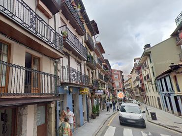 Pis en venda a Calle Revellón
