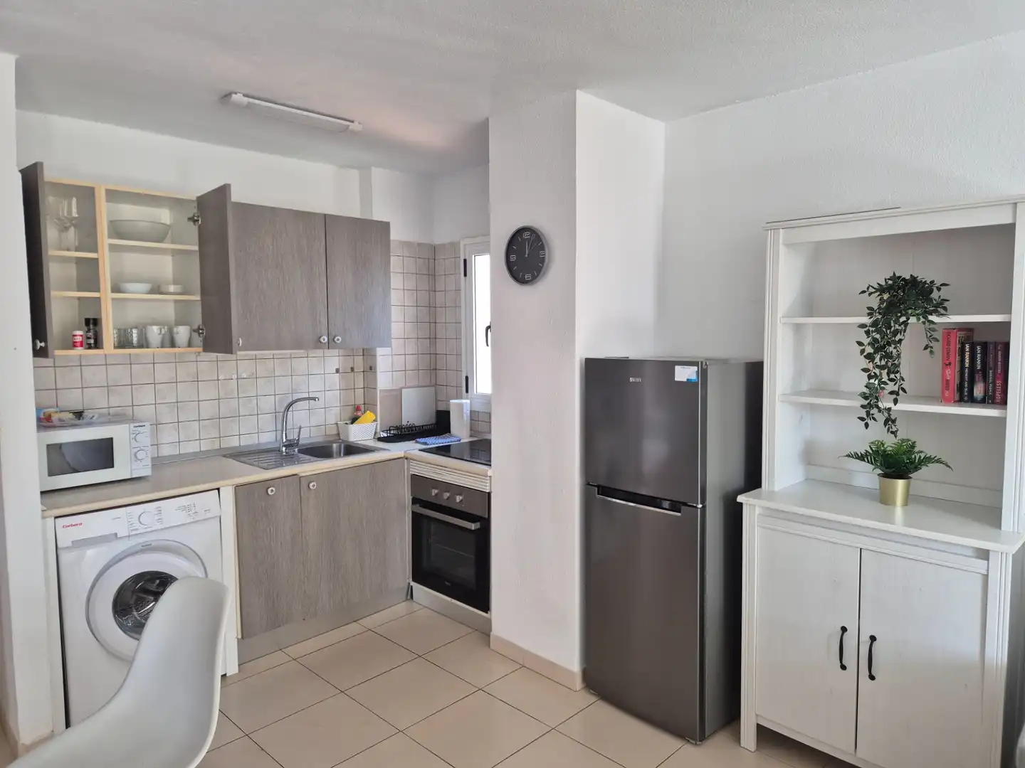 Cuina de Apartament en venda en Arona amb Terrassa, Moblat i Forn