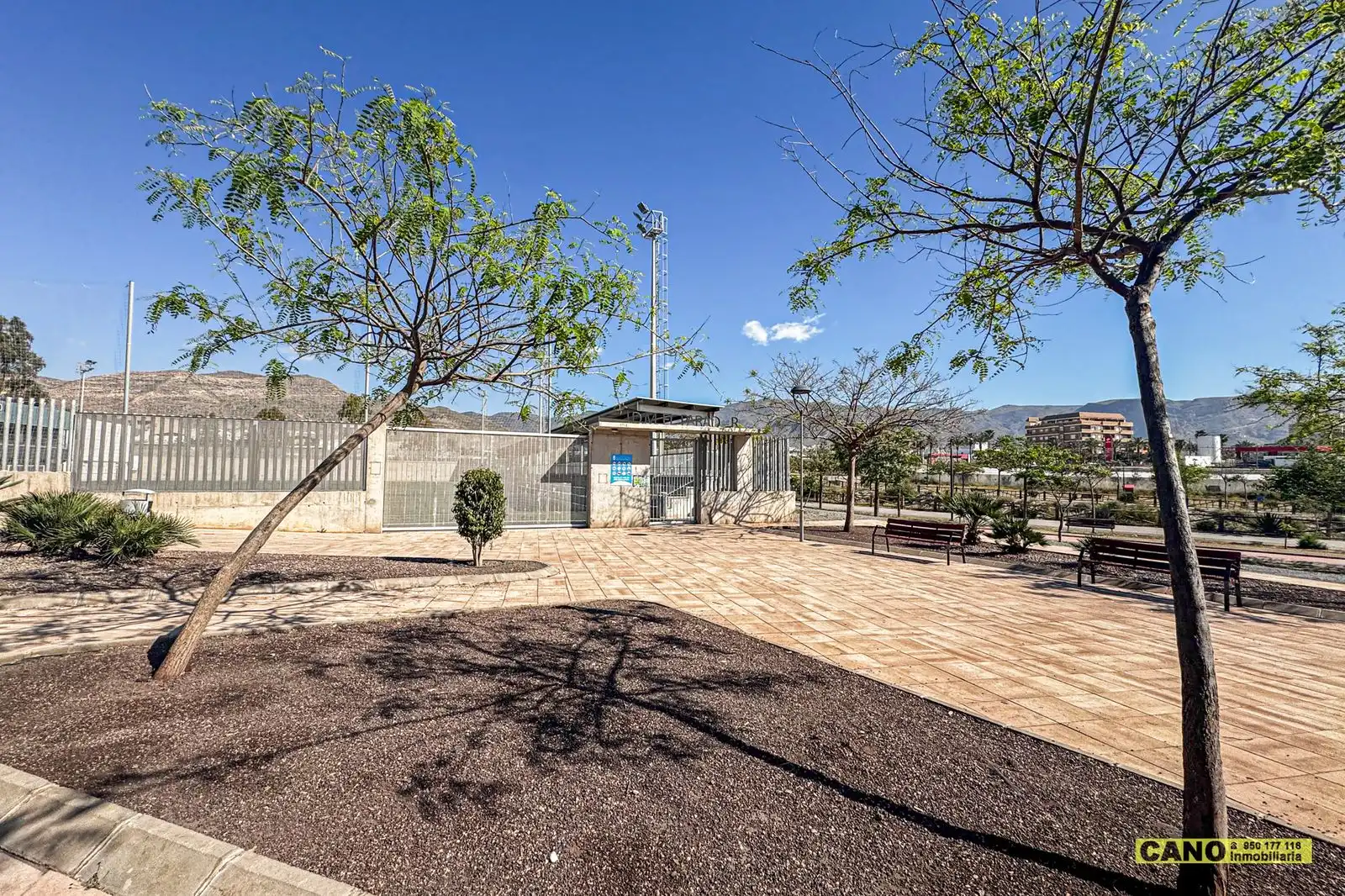 Vista exterior de Piso en venta en Roquetas de Mar con Aire acondicionado, Calefacción y Terraza