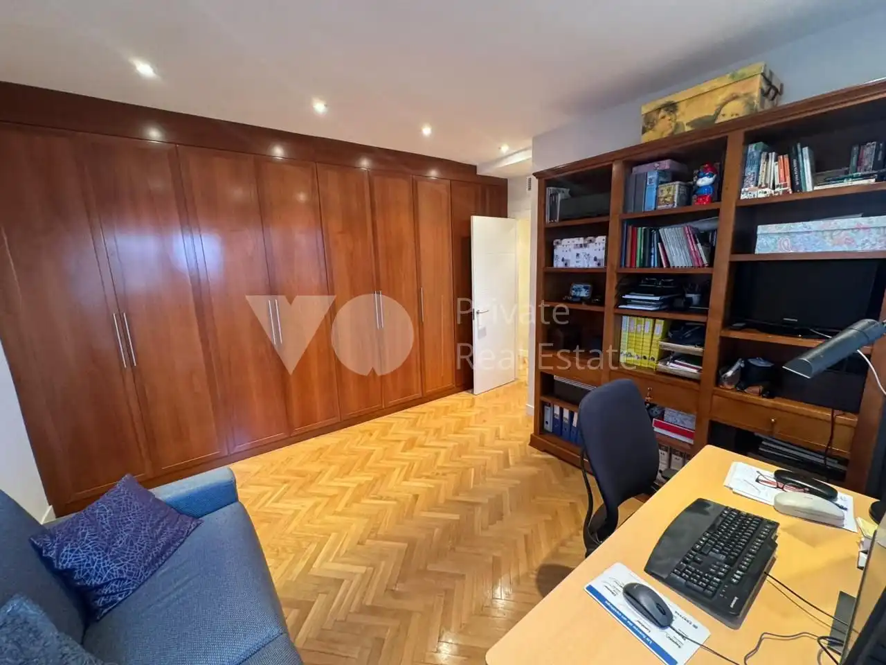 Duplex avec piscine à vendre à Sector B, imagen 8