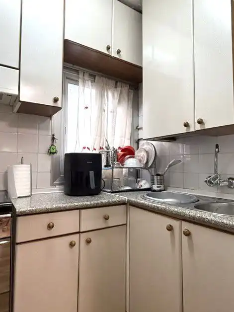Cuina de Àtic en venda en Sant Boi de Llobregat amb Aire condicionat, Calefacció i Parquet