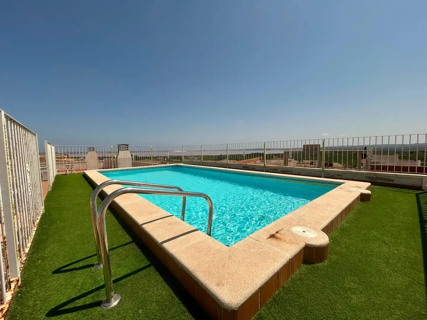 Piscina de Apartament en venda en Los Montesinos amb Aire condicionat, Moblat i Piscina comunitària