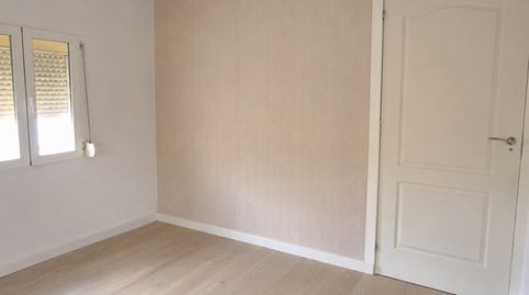 Foto 3 de Piso en venta en Navarra, 41, Barrio de Zaidín, Granada Capital