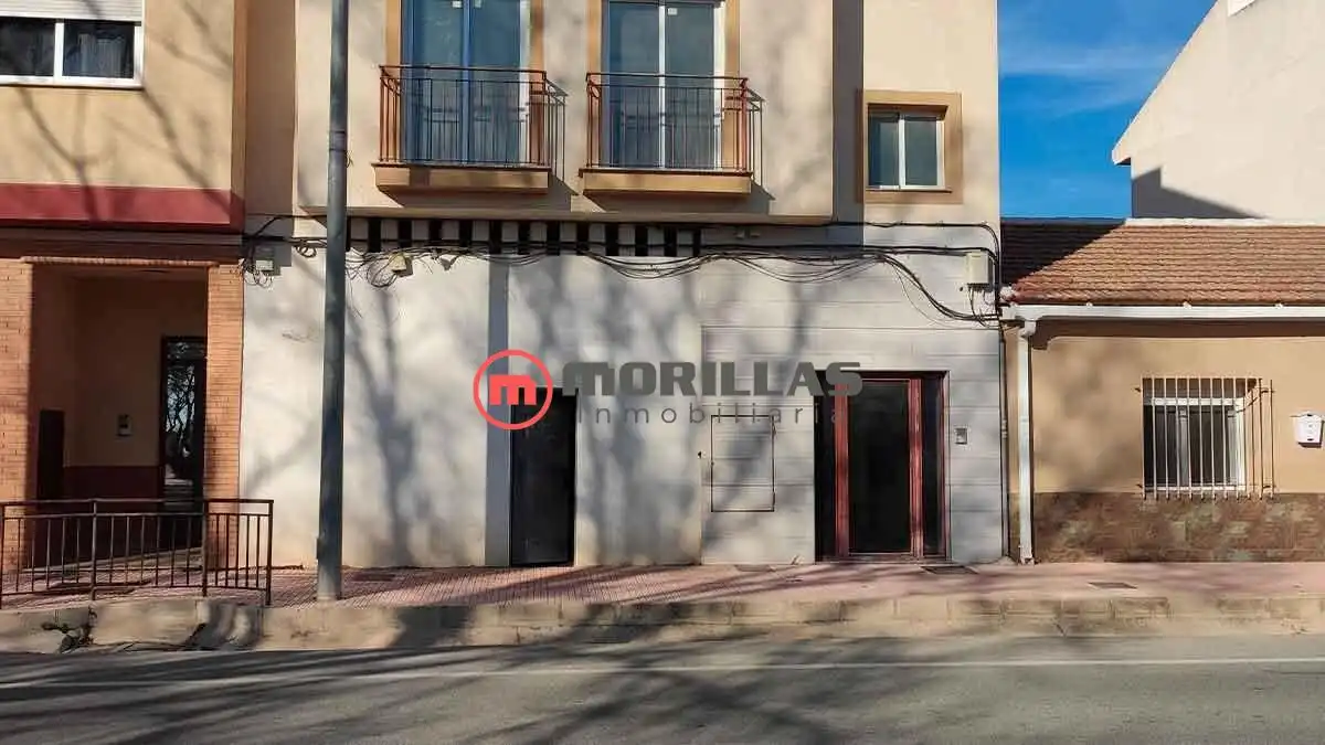 Vista exterior de Local en venta en Alhama de Murcia