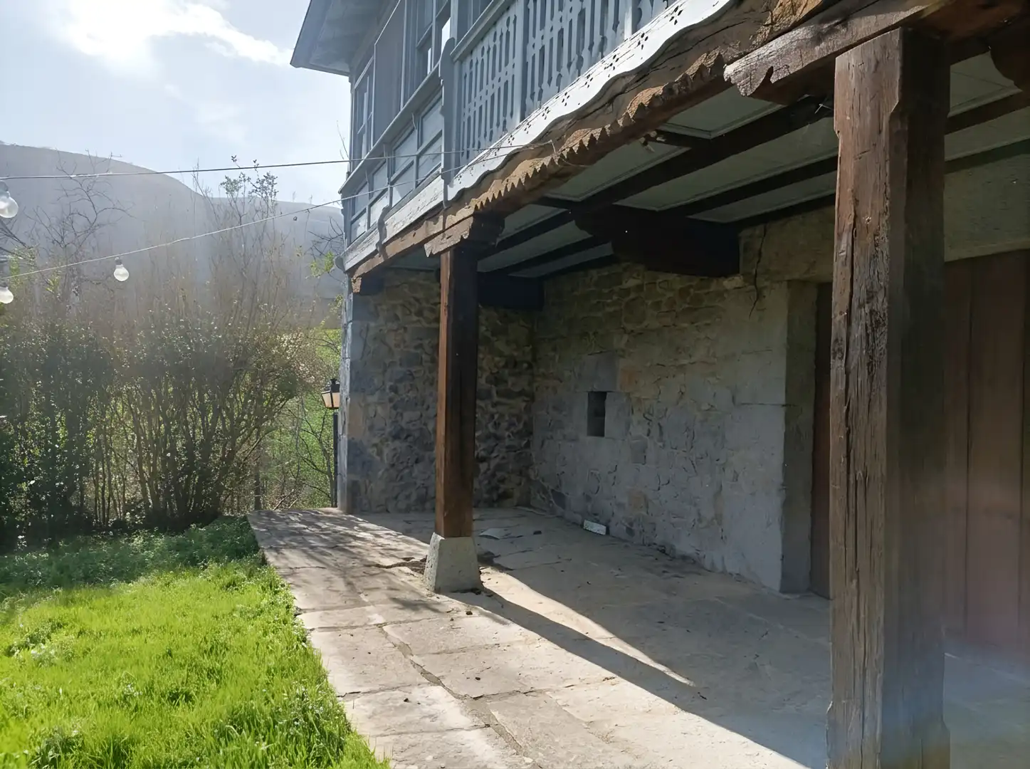 Vista exterior de Edificio en venta en Soba