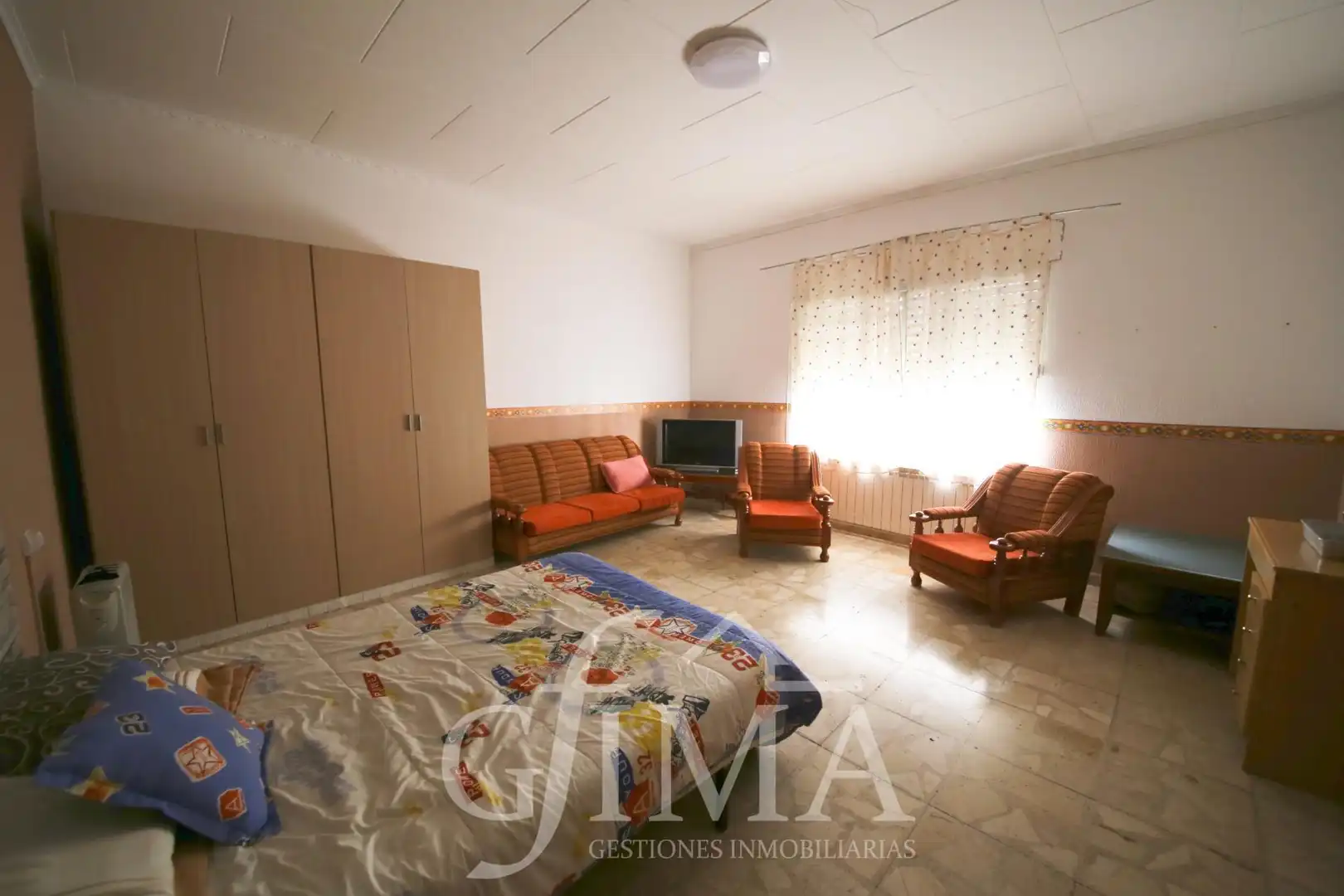 Bedroom of Houses for sale in Argamasilla de Alba  with Air Conditioner, Heating and Balcony
