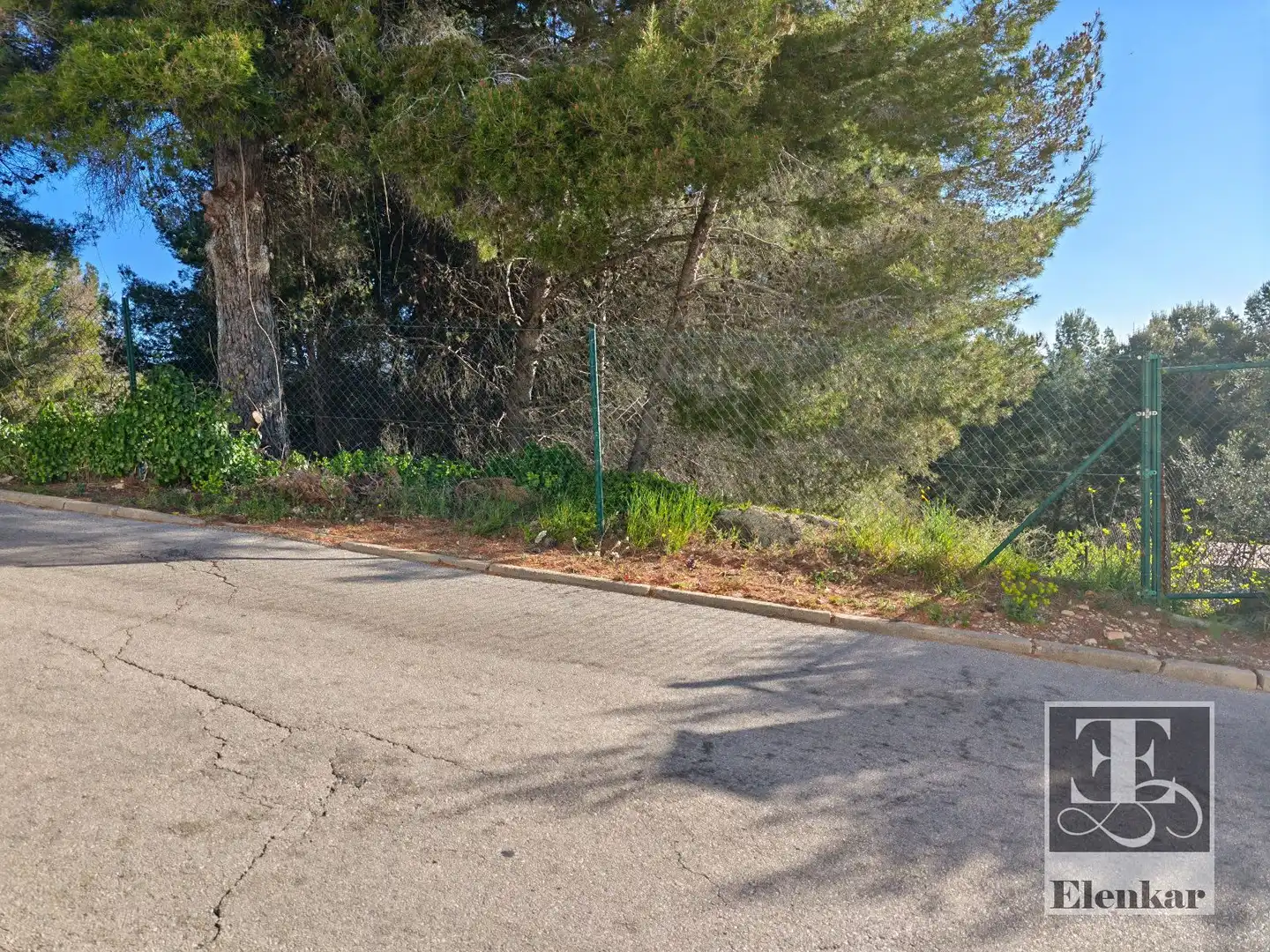Residential land for sale in Gaia-Ur Can Gordei