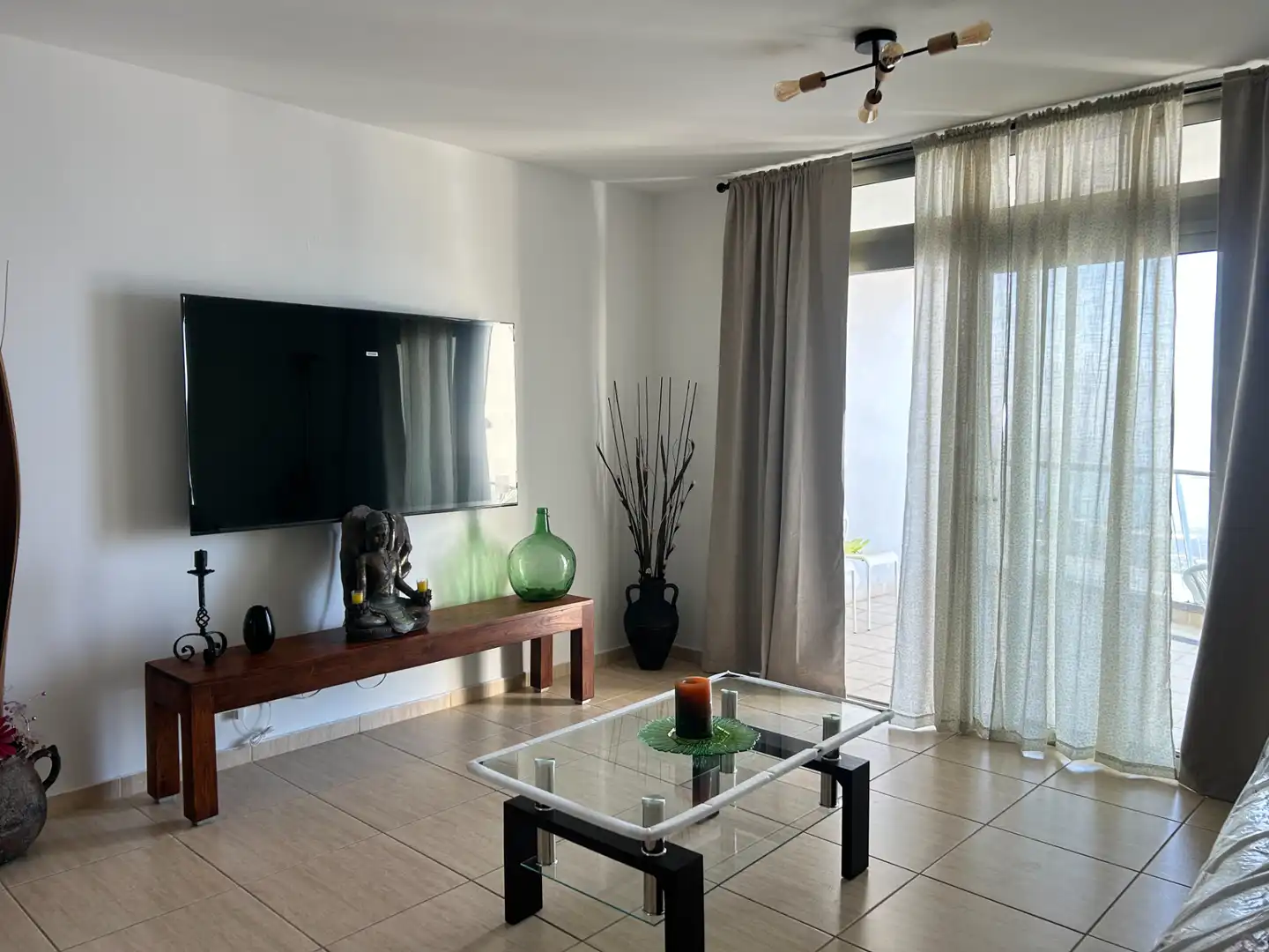 Sala de estar de Piso de alquiler en El Sauzal con Terraza y Amueblado