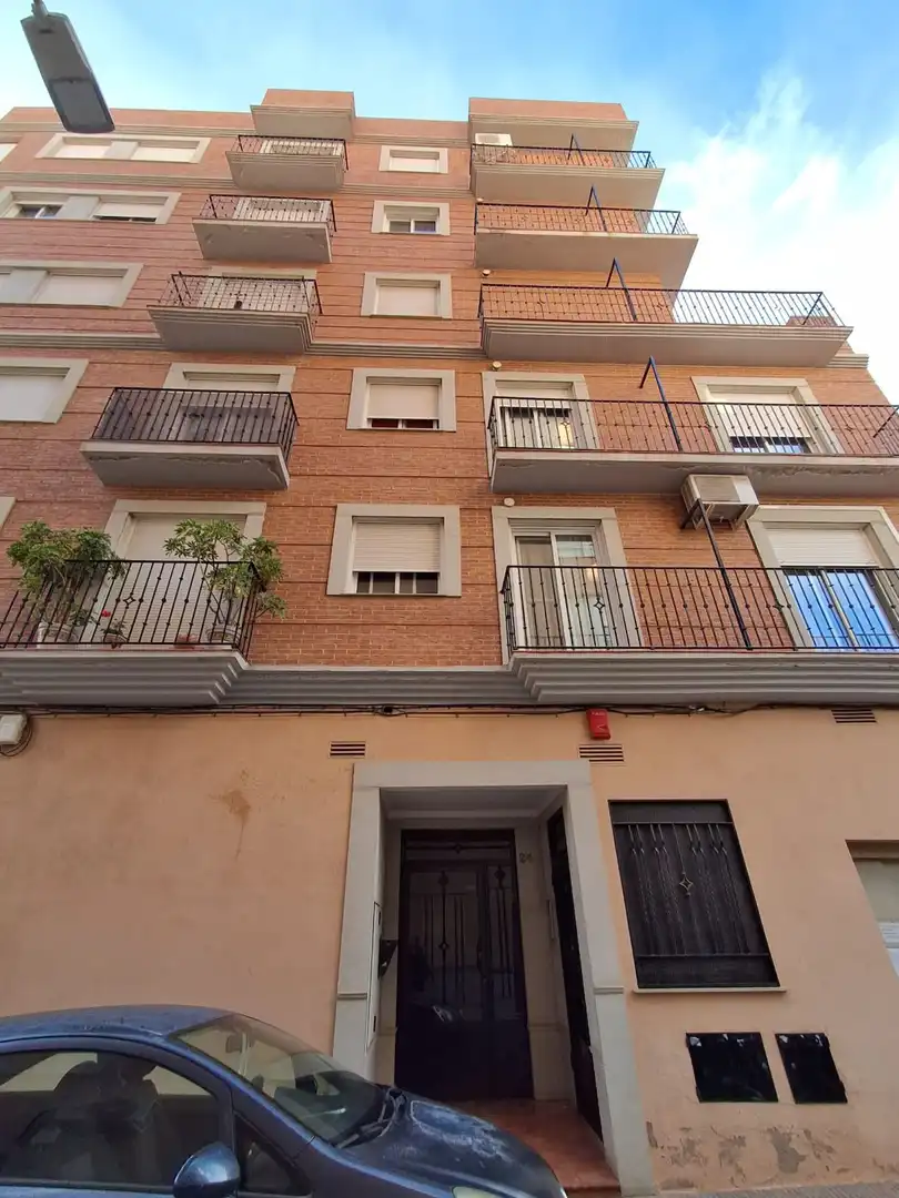 Vista exterior de Pis en venda en Onda amb Aire condicionat, Traster i Balcó