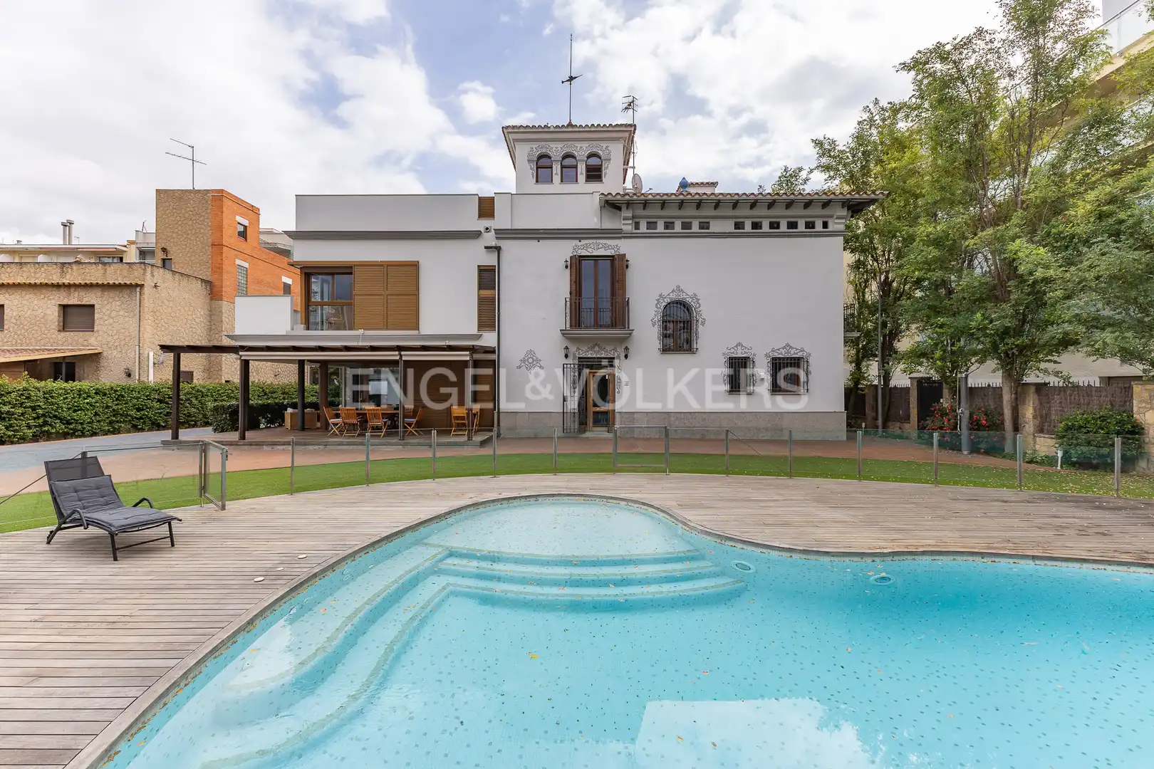 Vista exterior de Casa o xalet en venda en Calafell amb Aire condicionat, Calefacció i Jardí privat