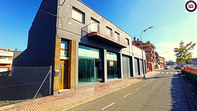 Casa adosada en Venta en Major, 127 en Almacelles