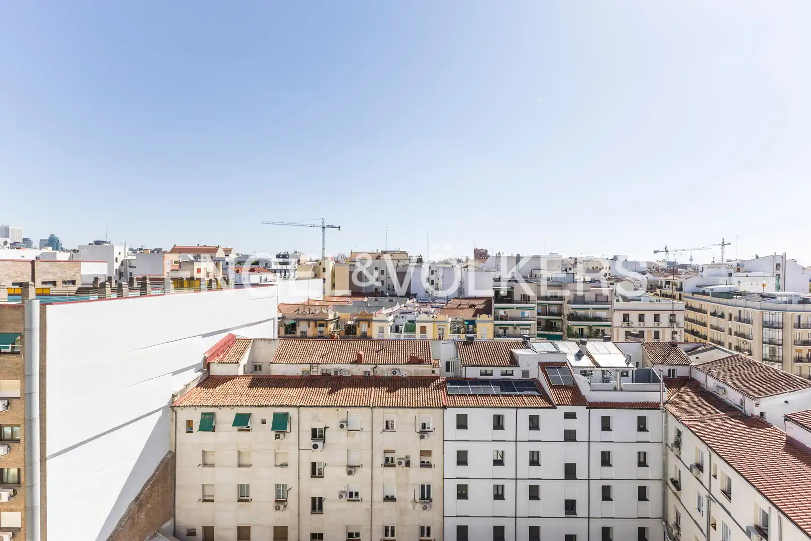 Vista exterior de Piso de alquiler en Madrid con Aire acondicionado, Calefacción y Parquet