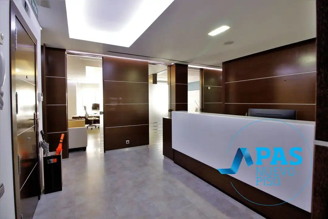 Piso en venta en Calle Lealtad, Centro - Ayuntamiento