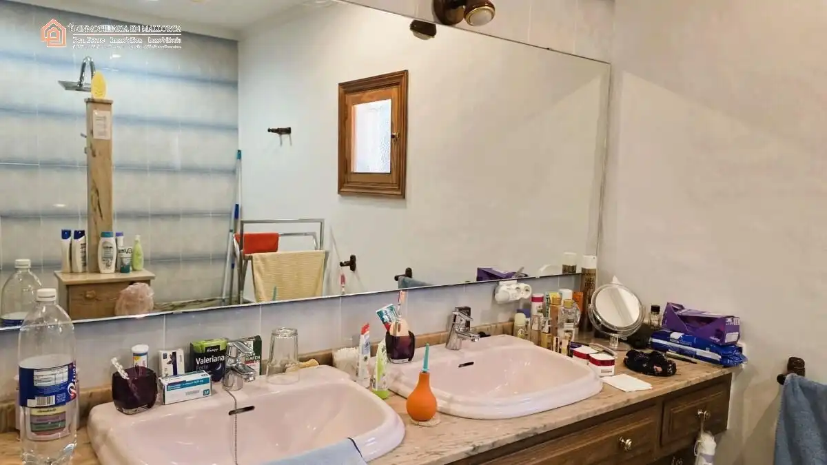 Bany de Finca rústica en venda en Sóller amb Aire condicionat, Calefacció i Jardí privat