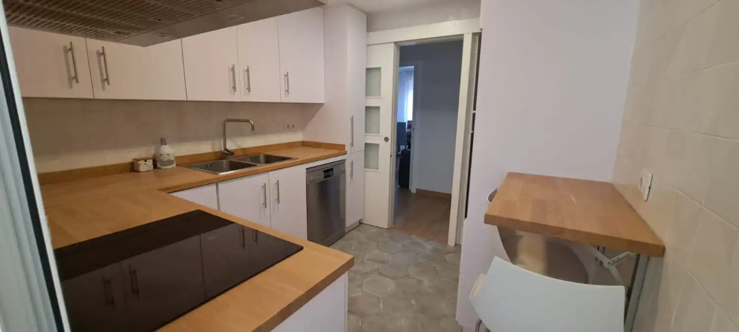 Küche von Wohnung zum Verkauf in Sant Joan de Moró mit Klimaanlage, Heizung und Abstellraum