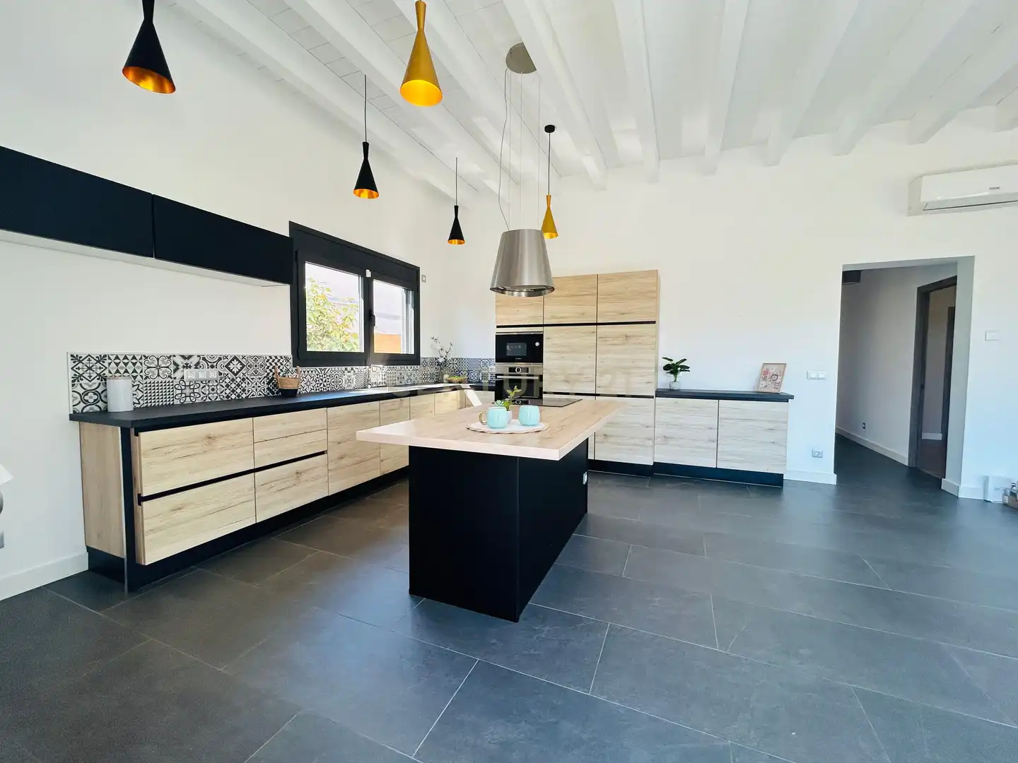 Casa o xalet en venda a Carrer Enric Granados, 15, Cubelles, Spain, -1, Mas Trader - Corral d'En Tort - Corral d'En Cona