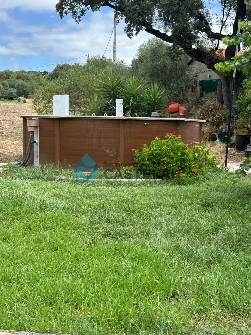 Piscina de Casa o xalet en venda en Oliva de la Frontera amb Moblat