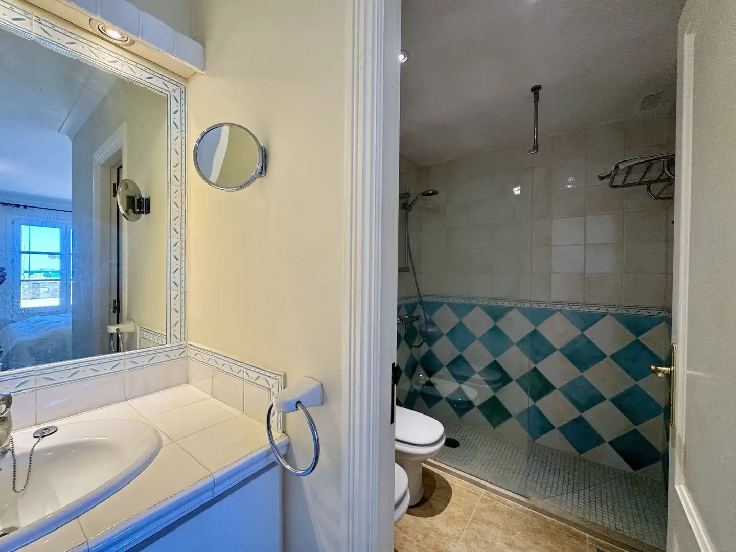 Baño de Apartamento de alquiler en Campos con Aire acondicionado, Calefacción y Terraza