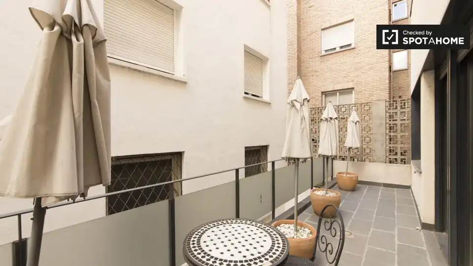 Appartamento con terrazza in affitto a Barrio de Salamanca, imagen 7