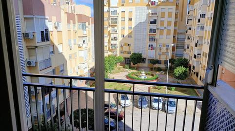 Foto 4 de Pis de lloguer a Bda. de las Almenas, Pino Montano - Consolación,  Sevilla Capital